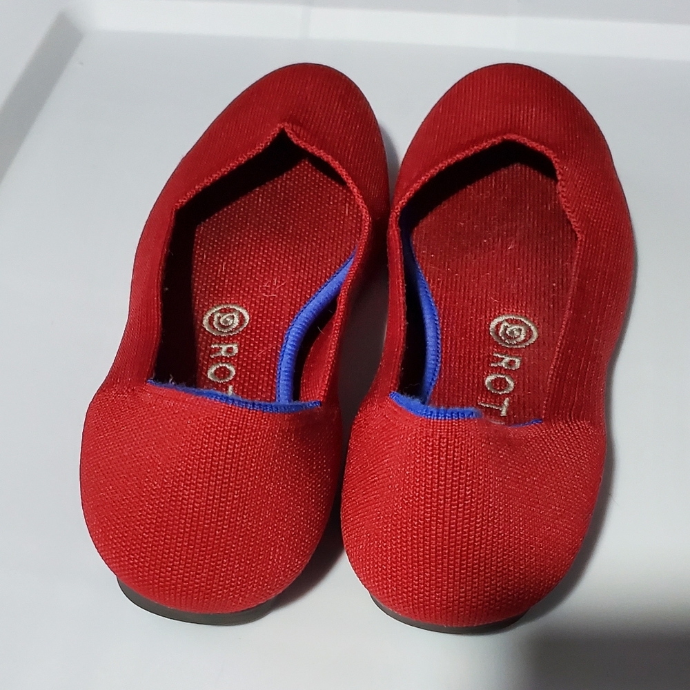 Rothy’s Red Knit Ballet Flats Women 8.5 Blue Trim Washable Slip On Comfort Shoes - Picture 2 of 4